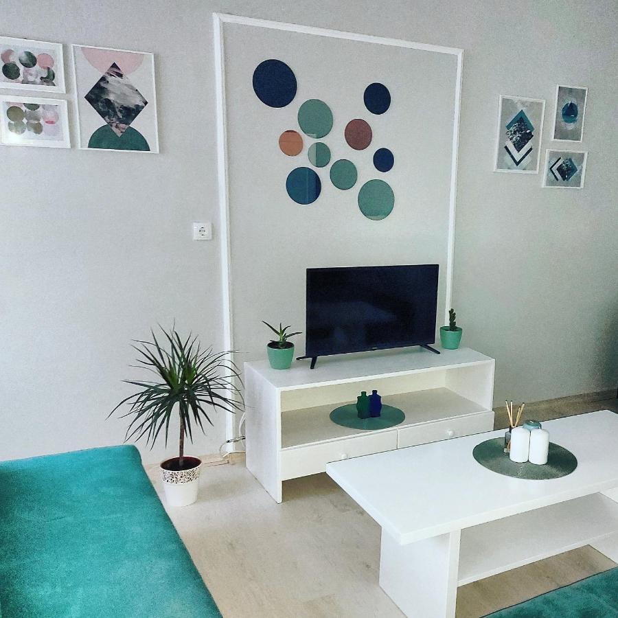 Cozy Apartment In Nagykikinda Kültér fotó
