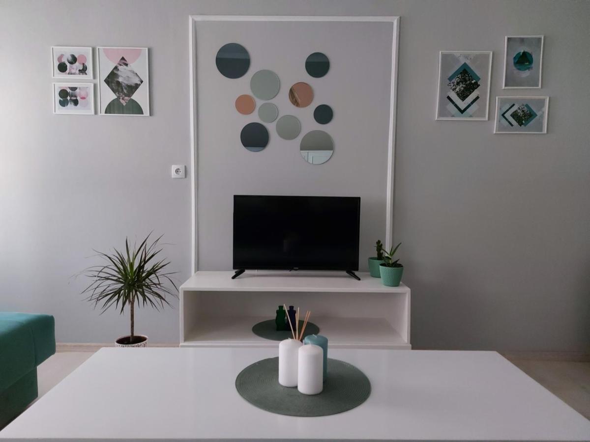 Cozy Apartment In Nagykikinda Kültér fotó
